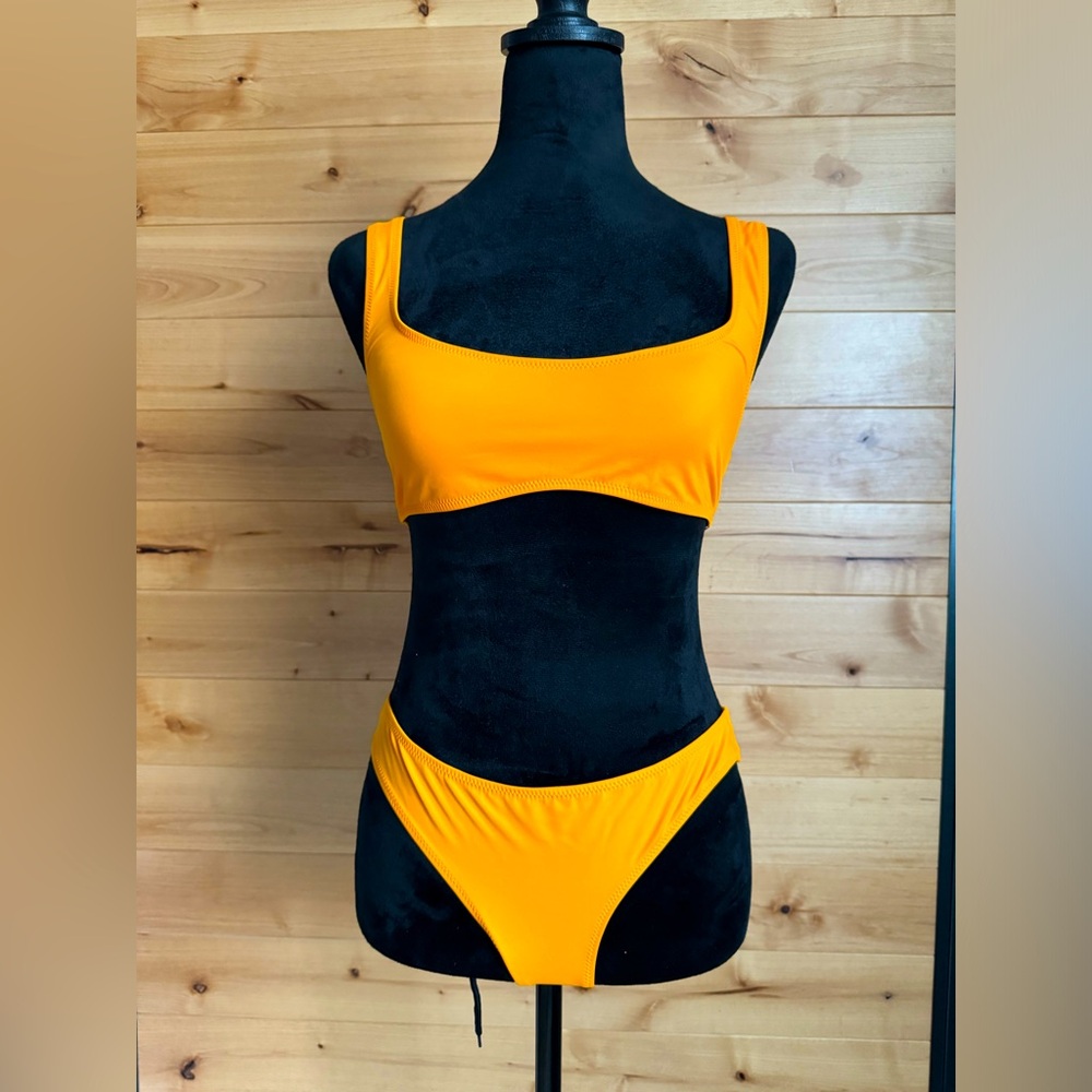 SOLID & STRIPED Bikini